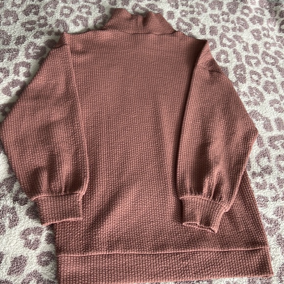 New Balance Heatloft Waffle Tunic Size Small - Picture 5 of 5